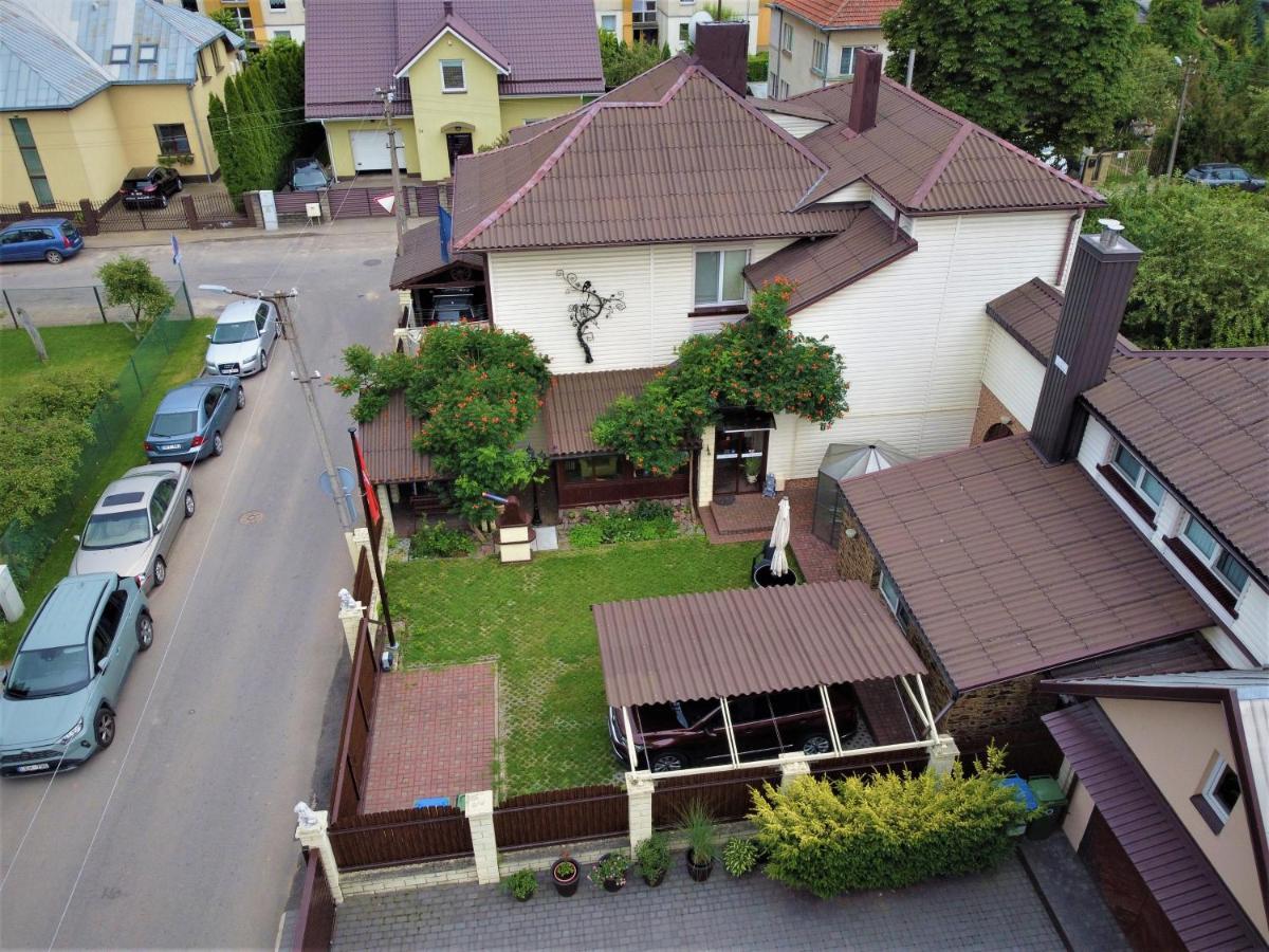 Aparthotel Savas 3 ,, Cosy House Studio" & Parking Kaunas Buitenkant foto